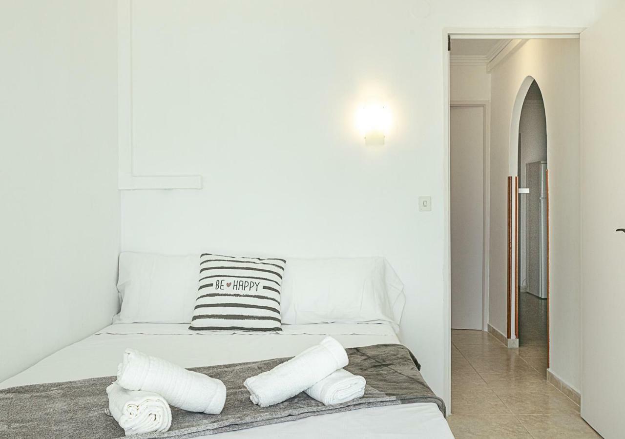 Karina D-Luxe Apartment เอมปูเรียบราบา ภายนอก รูปภาพ